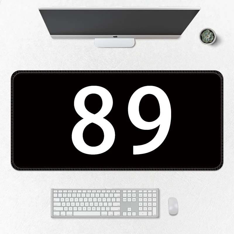 【89号】动漫游戏鼠标垫超大号办公电脑桌垫锁边加厚防滑亚布专属