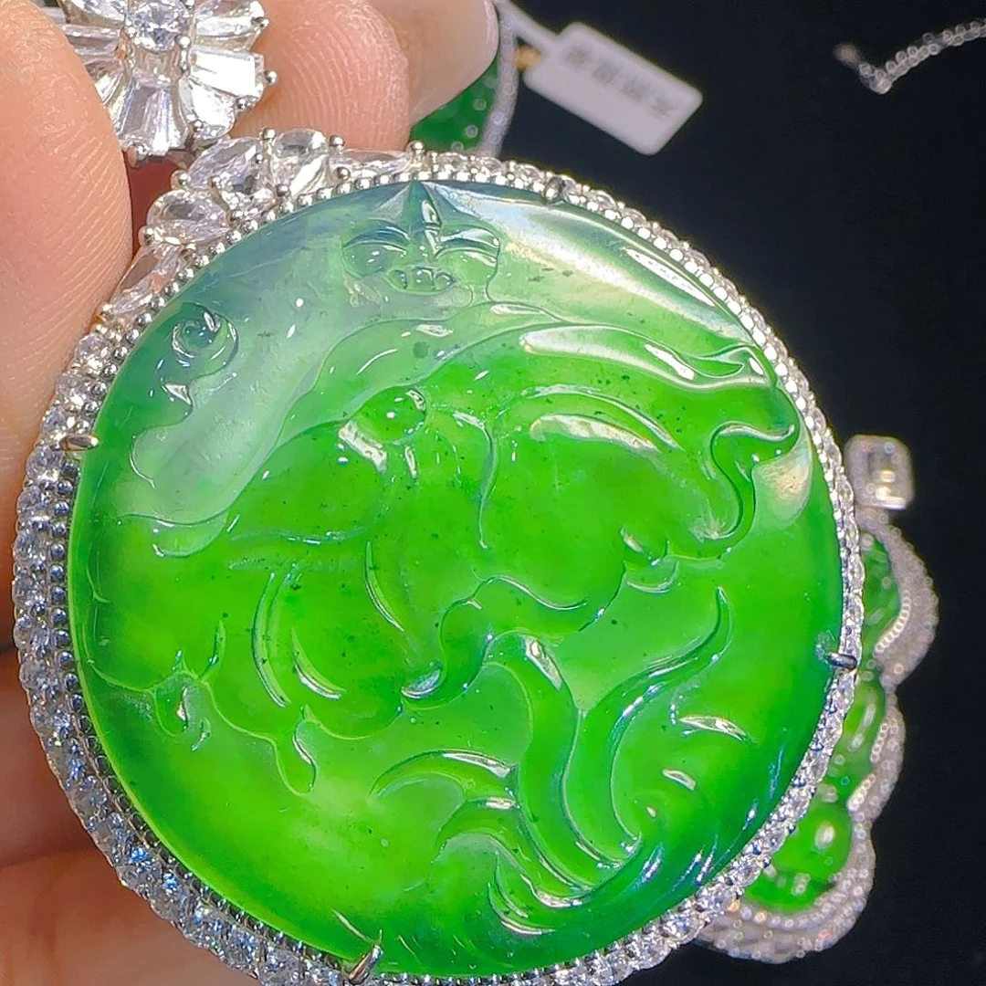 翡翠吊坠(赠链)银S925镶嵌