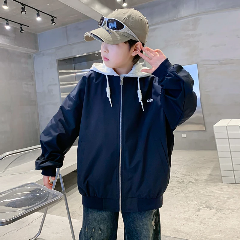 男童外套风衣春秋季2025新款儿童秋装连帽夹克中大童男孩帅气韩版