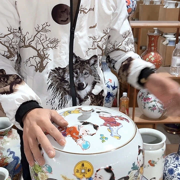 瓷片景德镇童子储蓄罐陶瓷