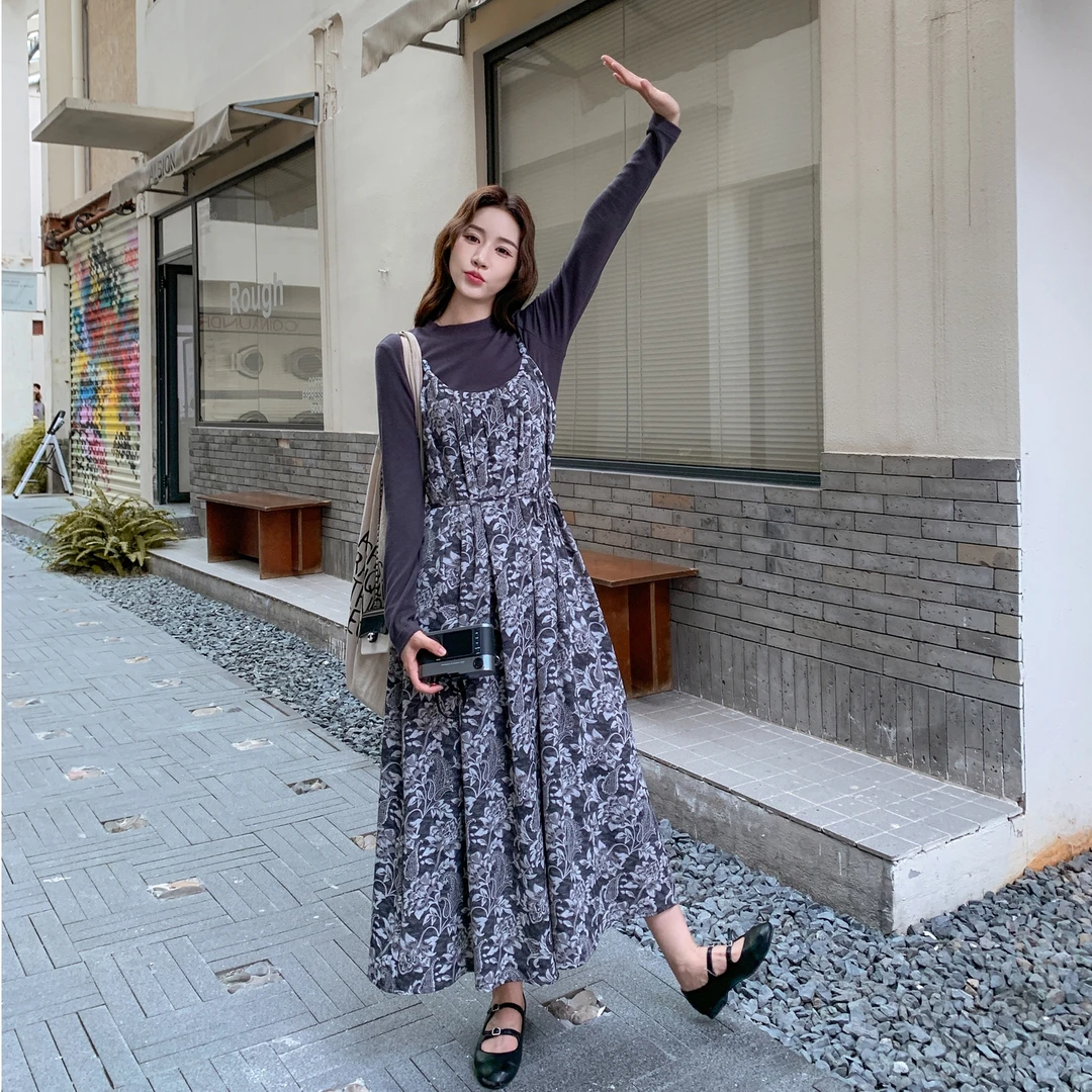 法式松弛感百搭减龄套装裙女秋季新款气质显瘦打底衫吊带裙两件套