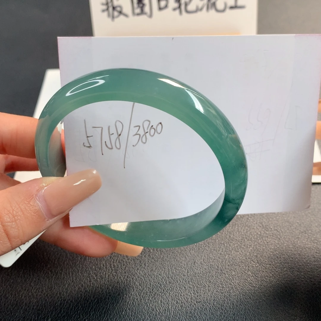 翡翠未镶嵌手镯天然翡翠