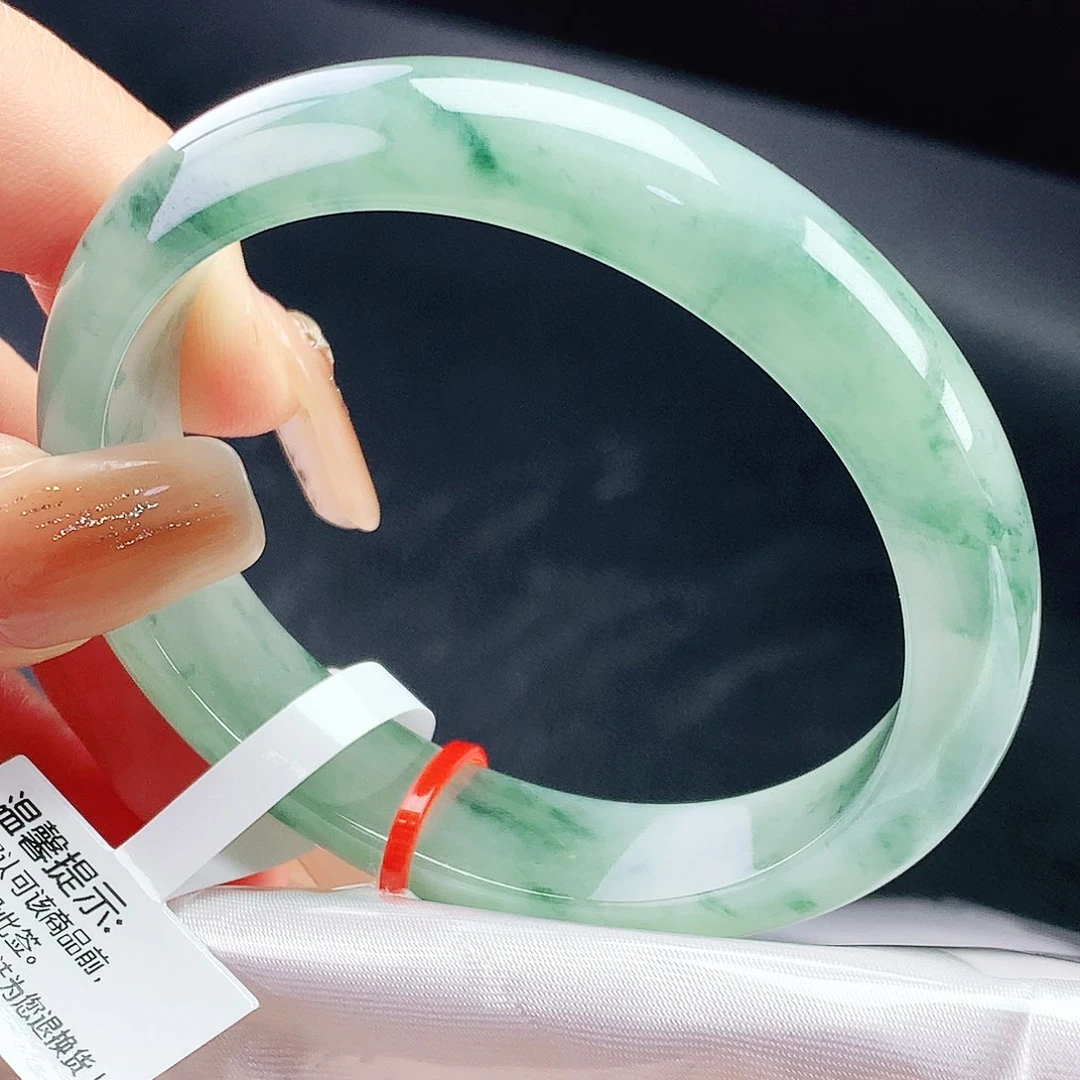 未镶嵌手镯翡翠54贵妃