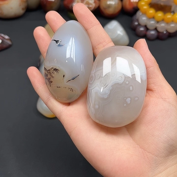 玛瑙/玉髓未镶嵌珠宝半成品枫*