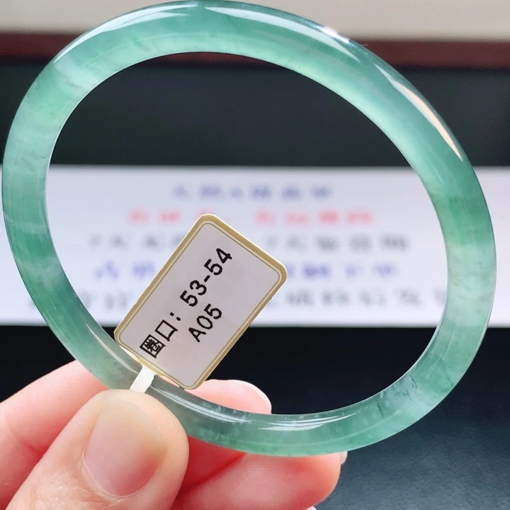 翡翠未镶嵌手镯翡翠手镯38