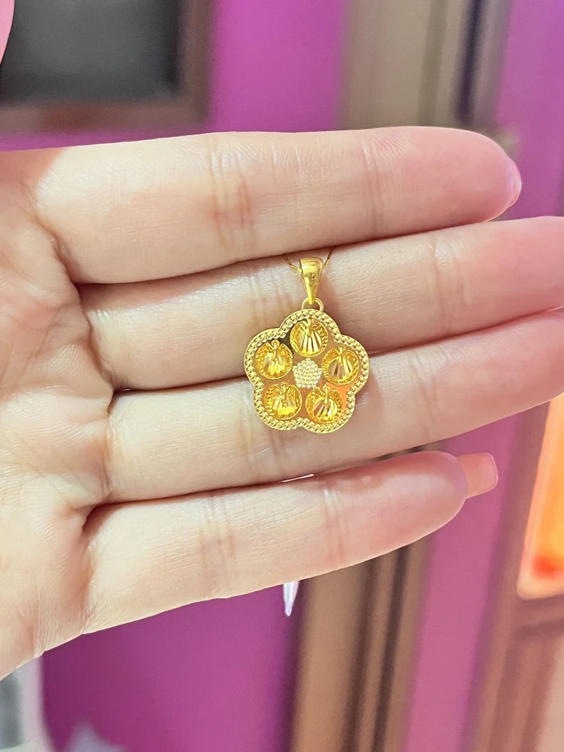 足金五瓣花吊坠4.99克
