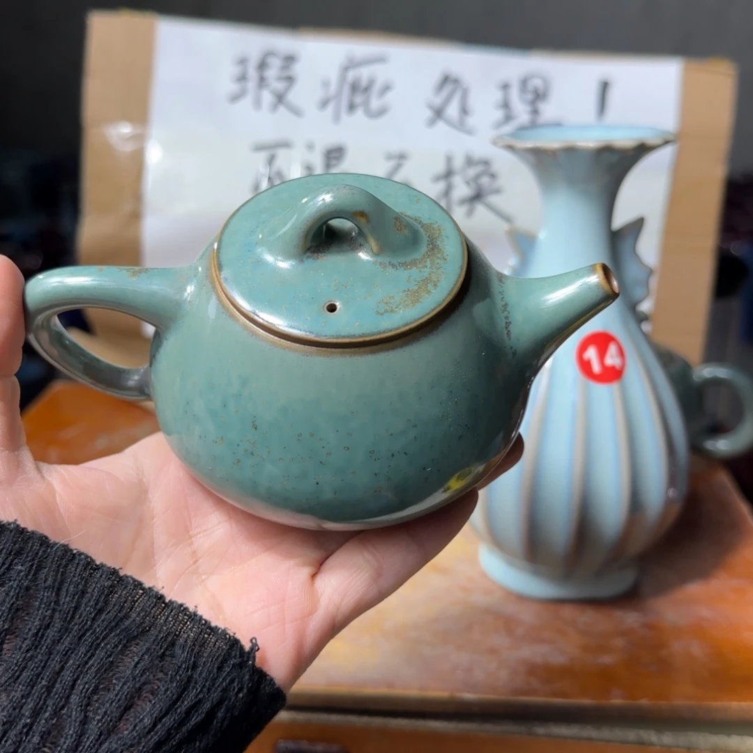 摆件郑家钧瓷摆件微瑕