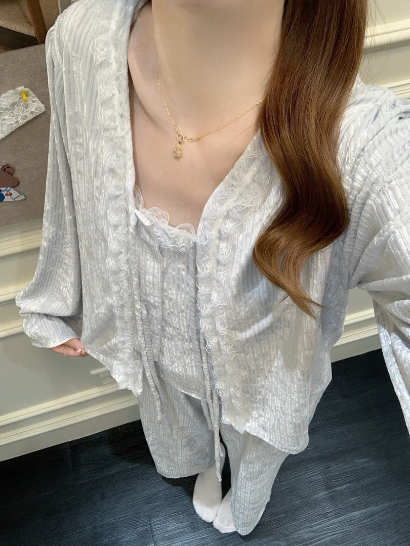 【带胸垫】三件套蕾丝金丝绒睡衣女套装春秋气质高级温柔家居服外穿