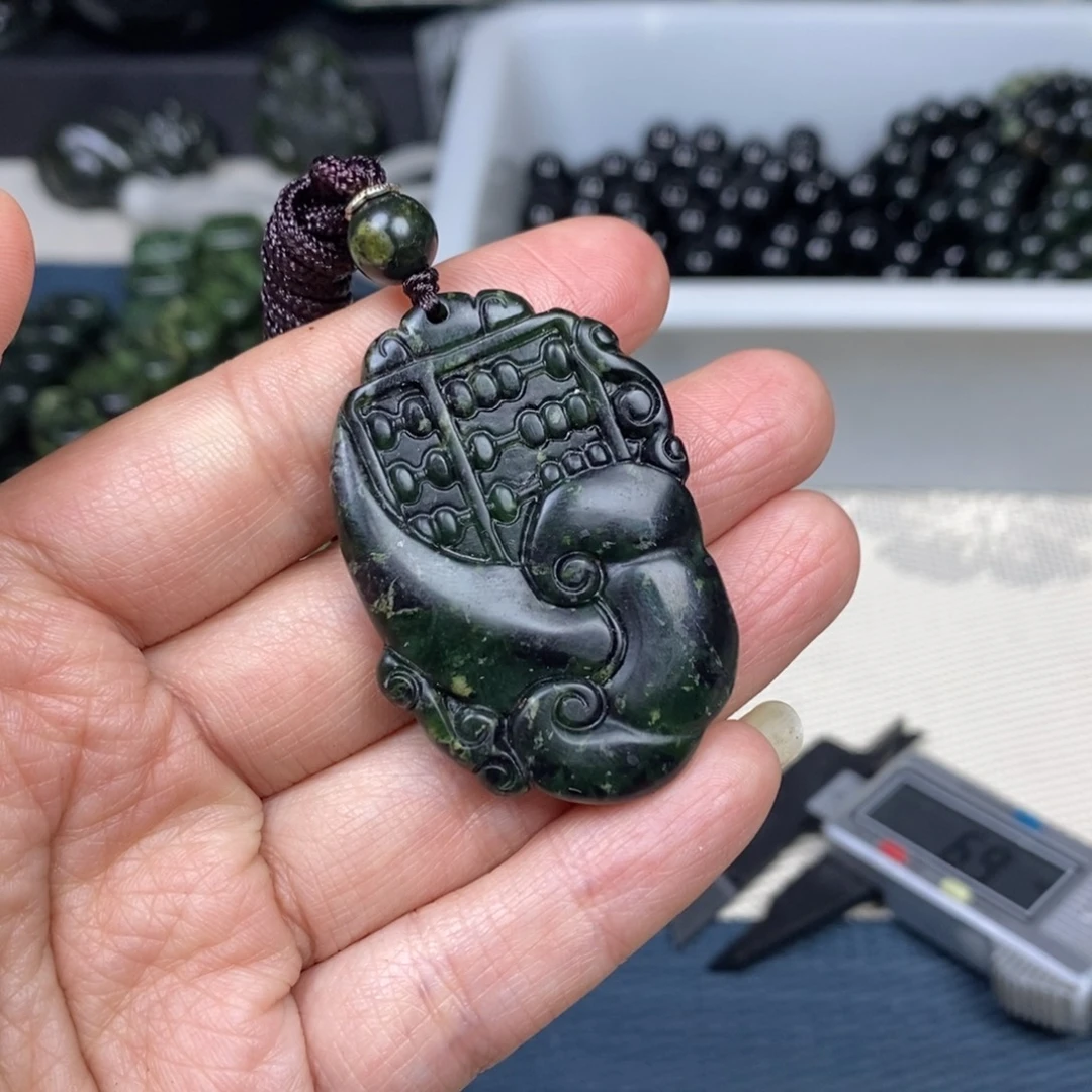 蛇纹石玉未镶嵌手链冰金花如意算盘，背面微瑕