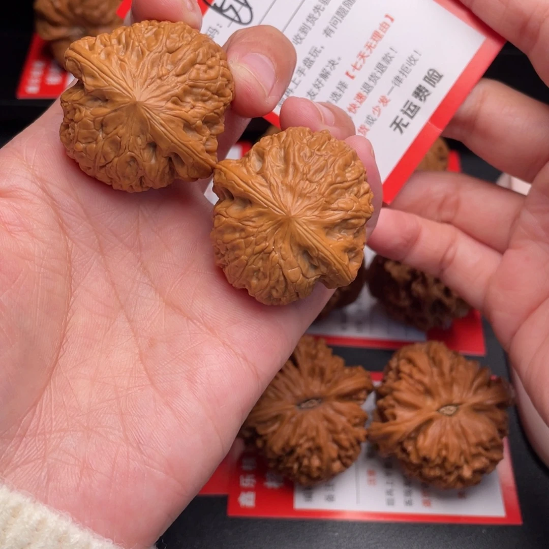 文玩核桃把件铁锤38