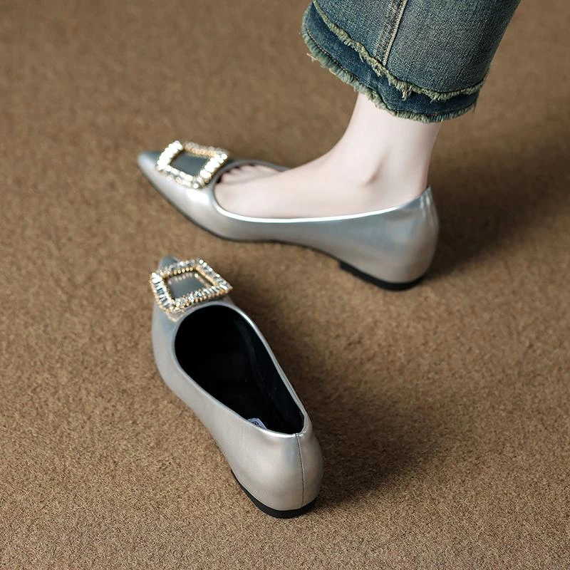 PinkAvril银色鞋子2025春夏季新款内法式浅口绝美小跟单鞋女气质