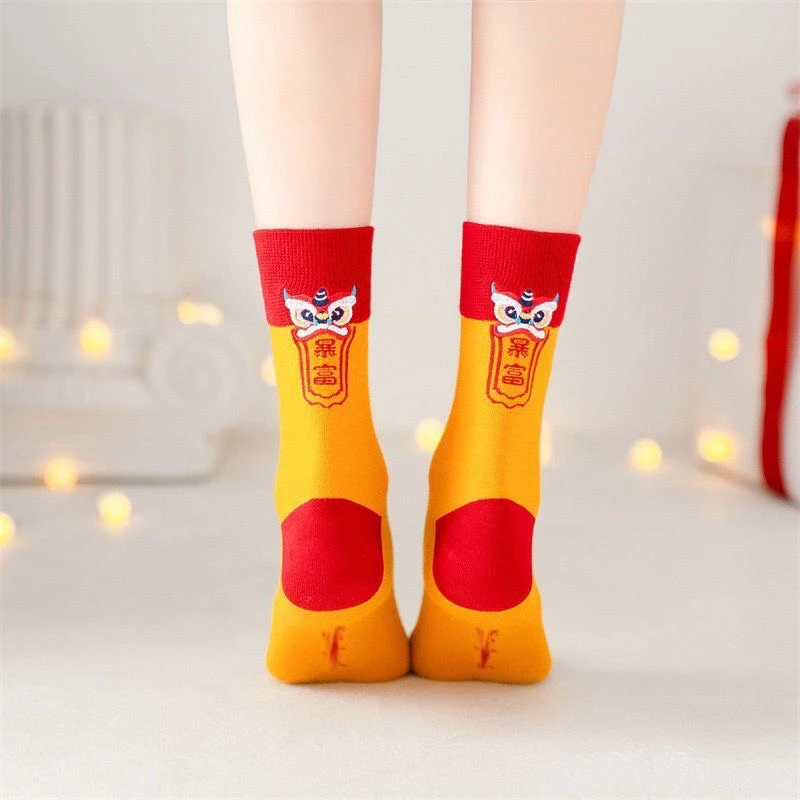 女士本命年中筒红色中筒袜子结婚新年款本命年刺绣醒狮中国风