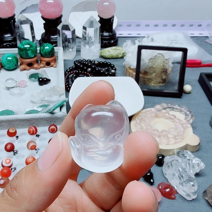 未镶嵌颈饰水晶水晶