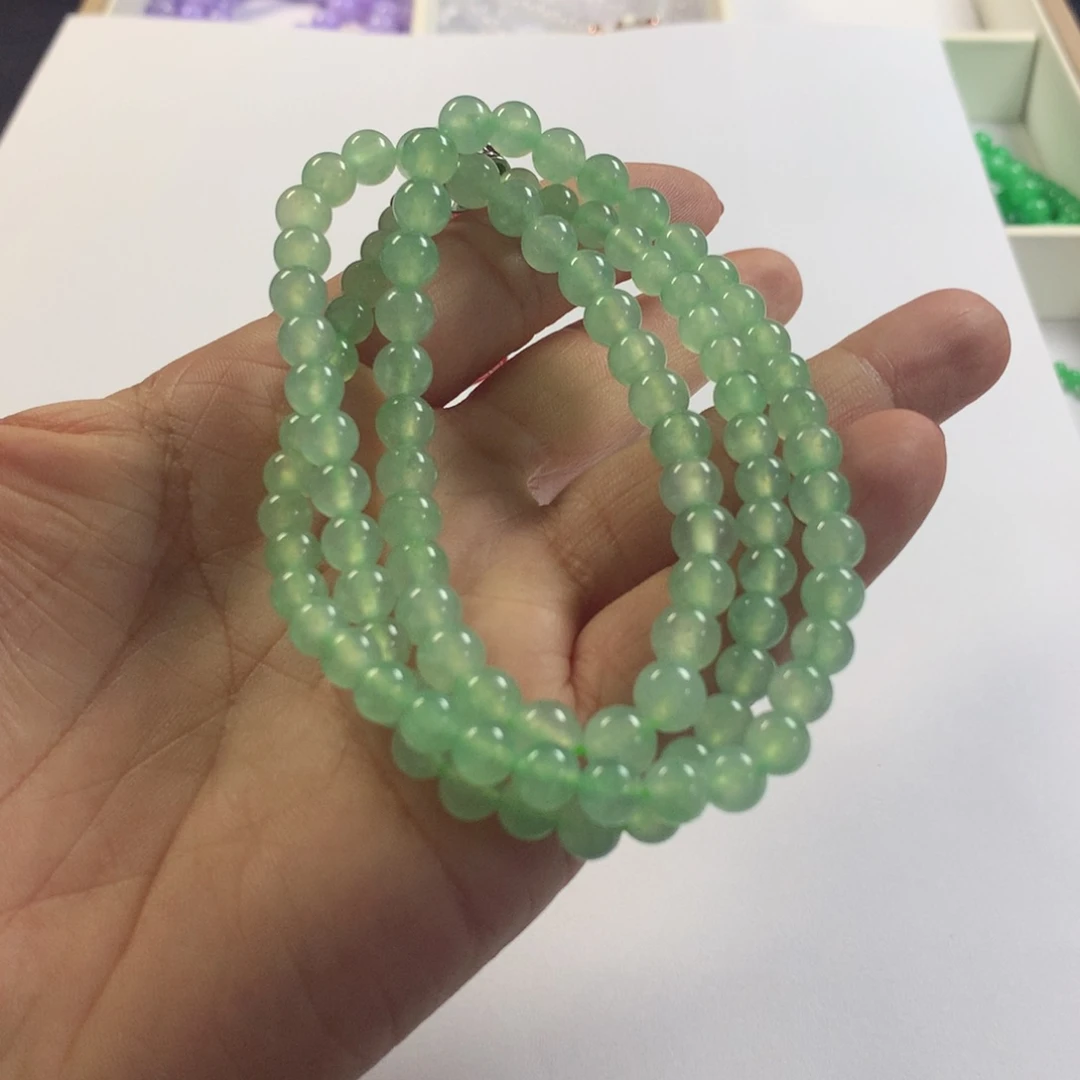 翡翠未镶嵌颈饰项链