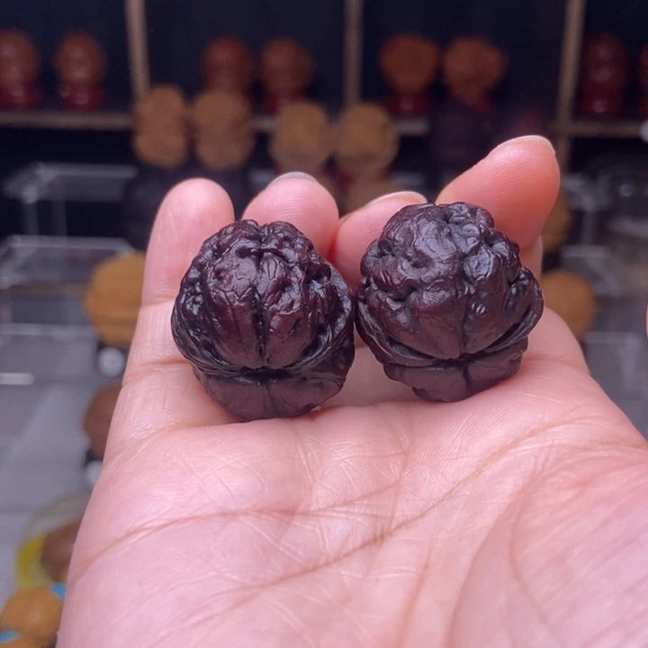 文玩核桃吊坠24脑纹蛙