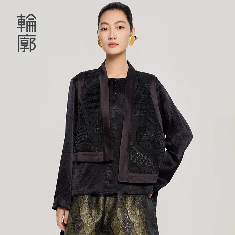 轮廓千秋岁黑色休闲提花马甲L251Y051新中式国风短款拼接宽松马夹