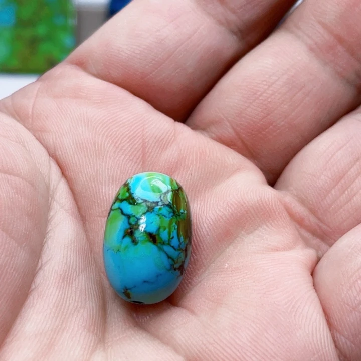 绿松石未镶嵌饰品