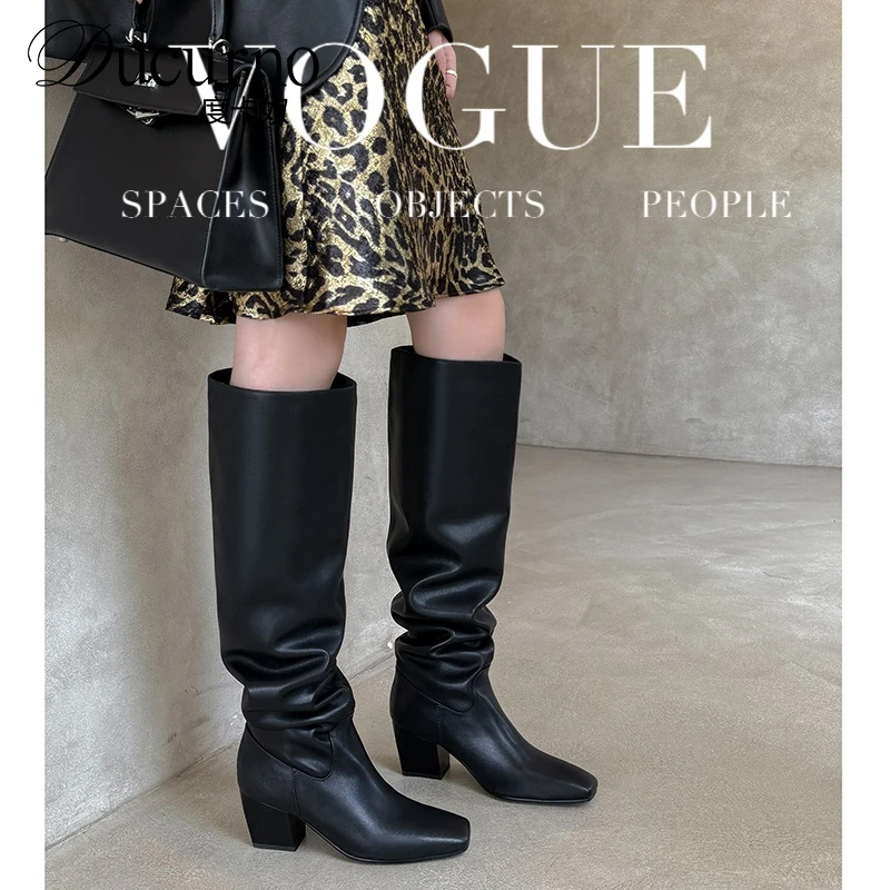 DUCURNO时髦堆堆靴宽筒显瘦骑士靴女2025新款粗跟方头真皮高筒靴