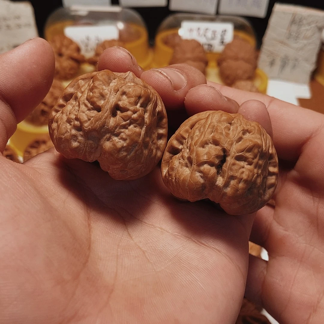 吊坠文玩核桃40全品蛤蟆头。15