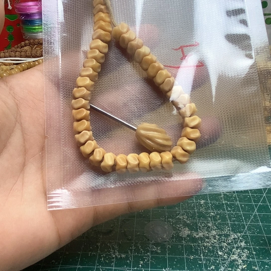 王***琳把件龙脊菩提龙骨手持原生态保真龙脊