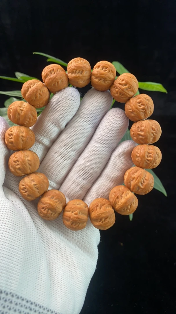 大安出品  毕业级  全品猴头核桃手串（粗筋大京八棱）