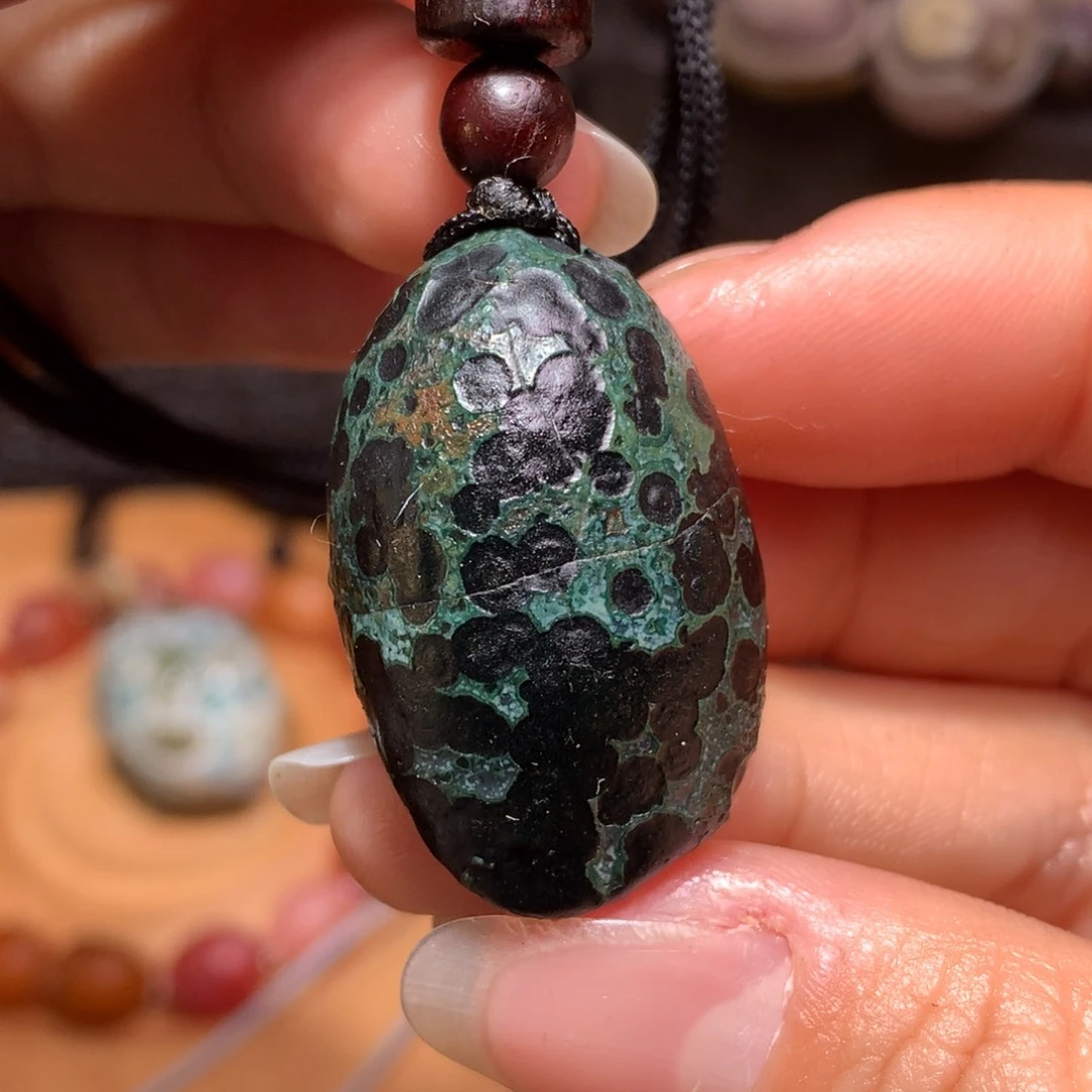 未镶嵌玛瑙/玉髓珠宝半成品