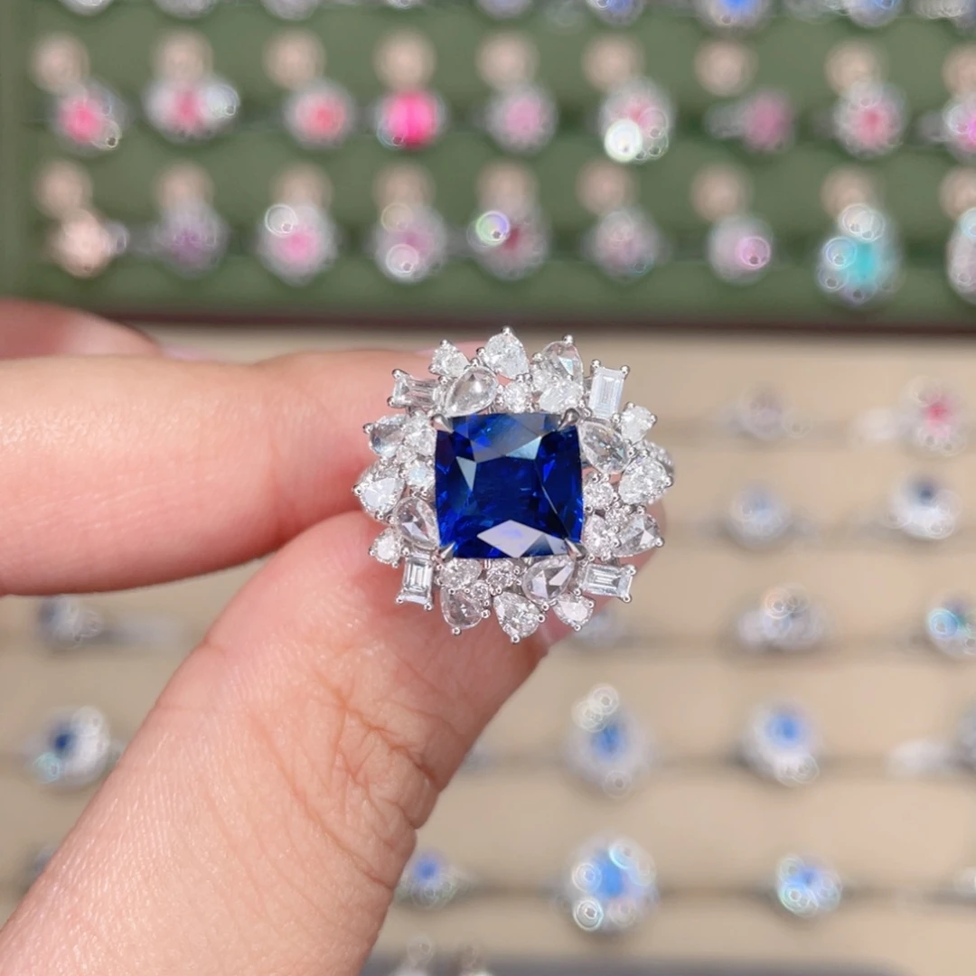 蓝宝石戒指18K金镶嵌3.58ct 皇家蓝两用