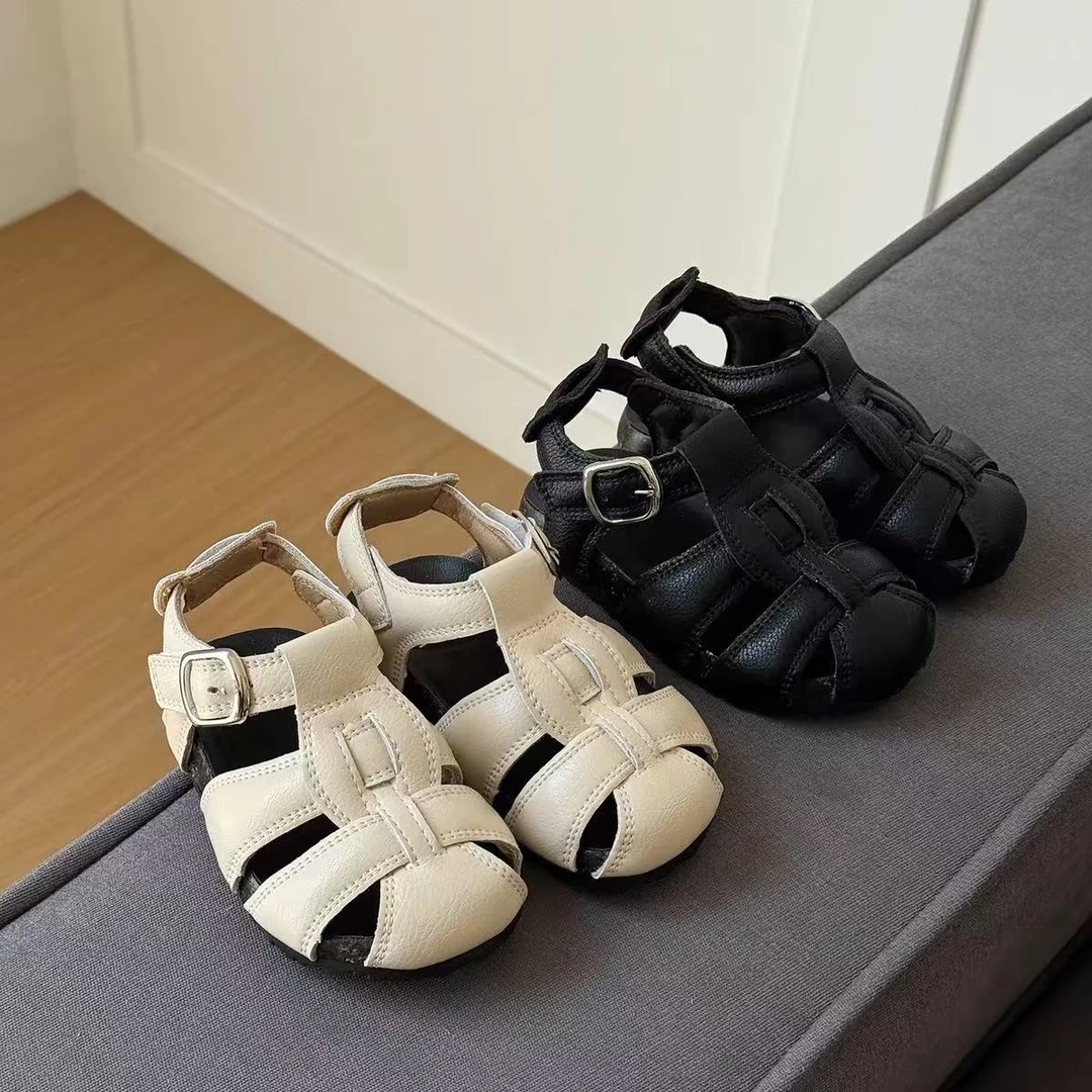 儿童凉鞋夏季宝宝黑白简约勃肯鞋软底镂空女童鞋休闲包头男童鞋