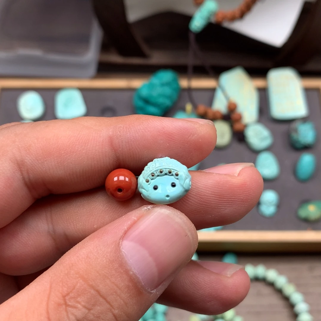 南红玛瑙雕刻未镶嵌