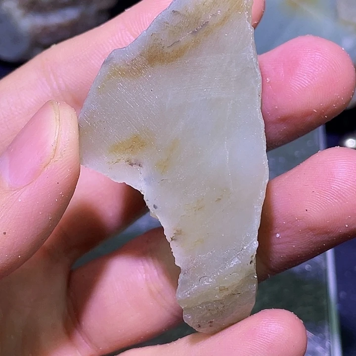 和田玉（糖玉）未镶嵌珠宝半成品
