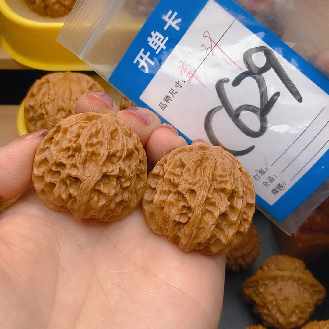 桃核吊坠核桃苹果园狮子头
