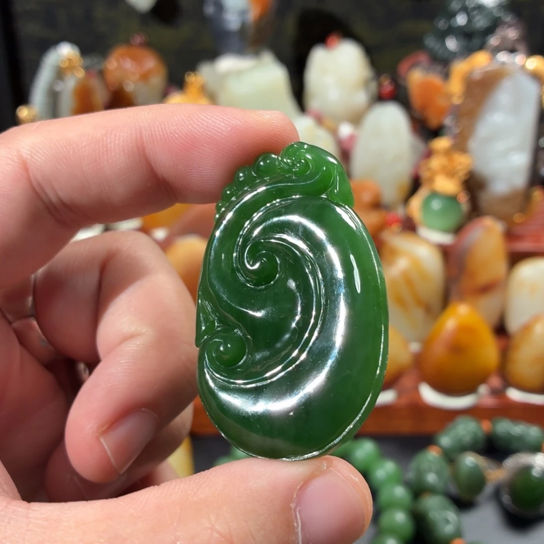 和田玉（碧玉）未镶嵌颈饰18.6g