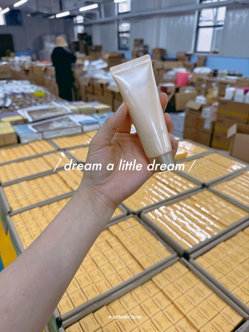 小胖洗面奶新款升级！清洁力up！氨基酸更温和！