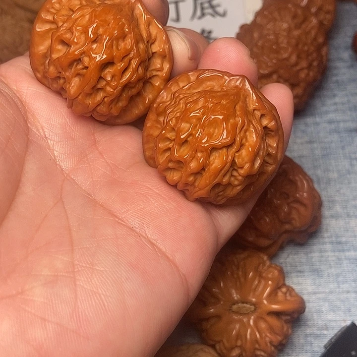 文玩核桃吊坠公子38