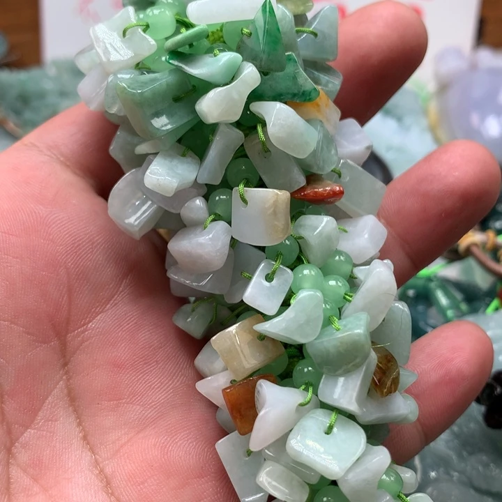 翡翠颈饰未镶嵌保真天然a货翡翠