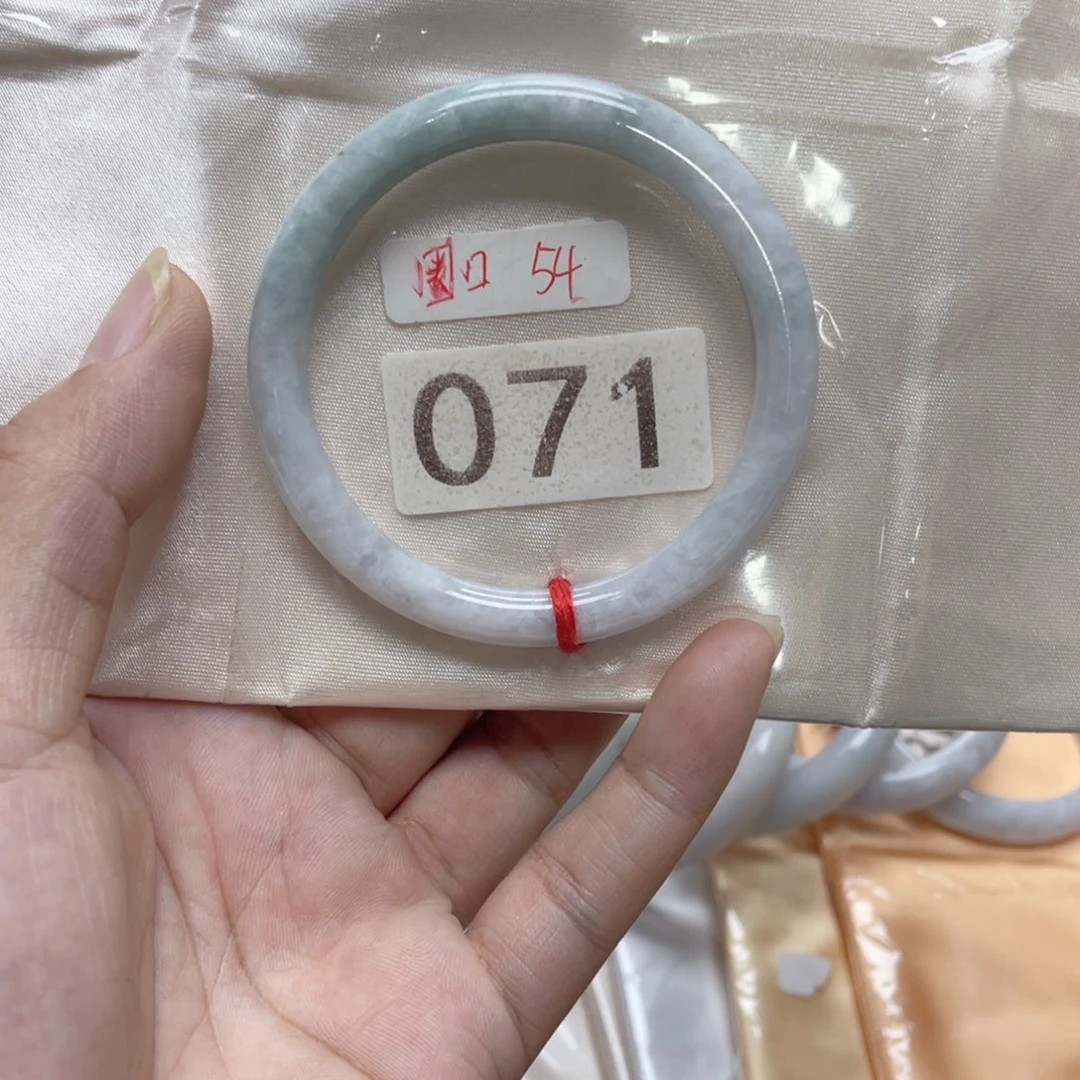 未镶嵌手镯翡翠071断钢裂不退