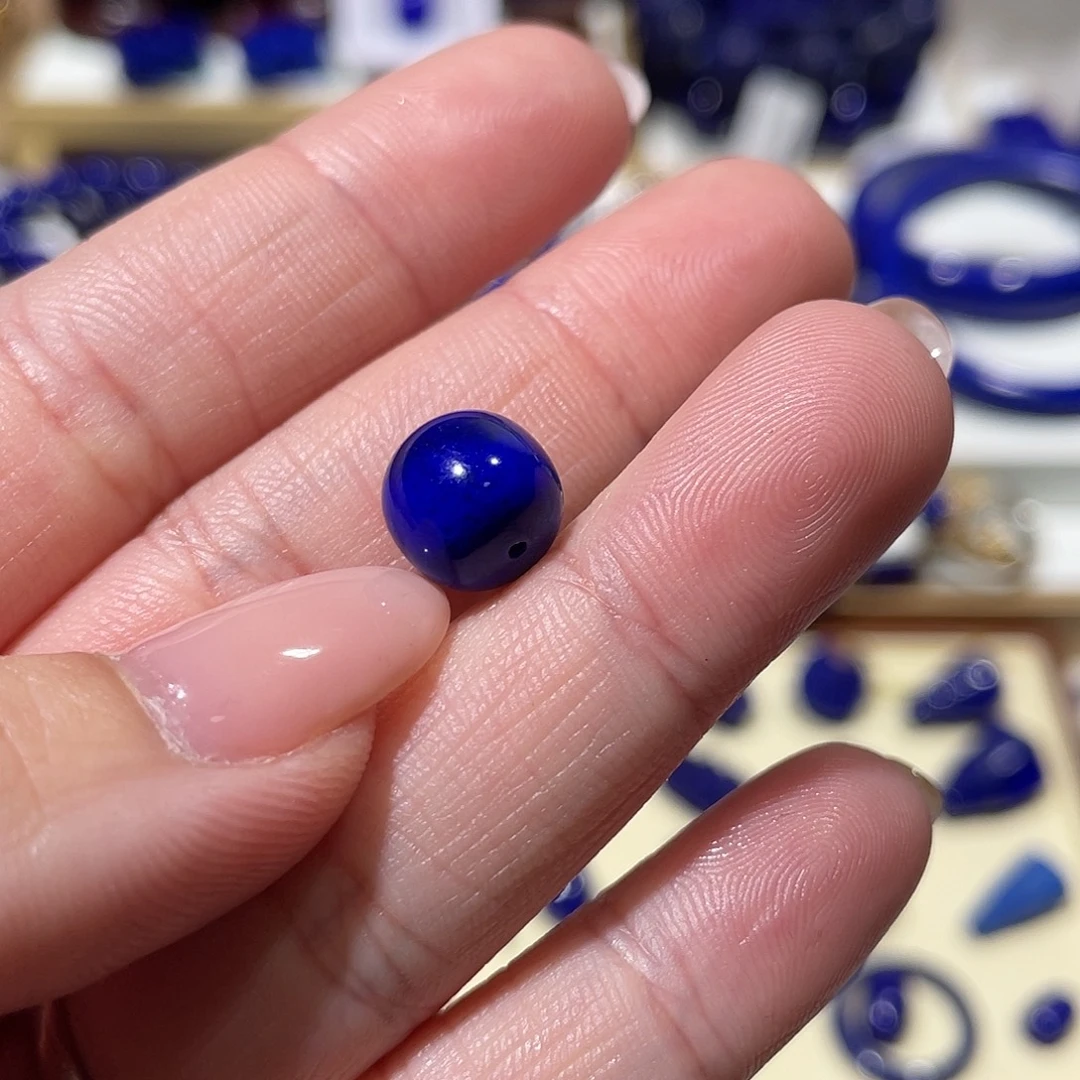 大***朵青金石未镶嵌老型10mm单珠