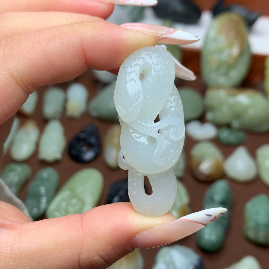 和田玉挂件未镶嵌