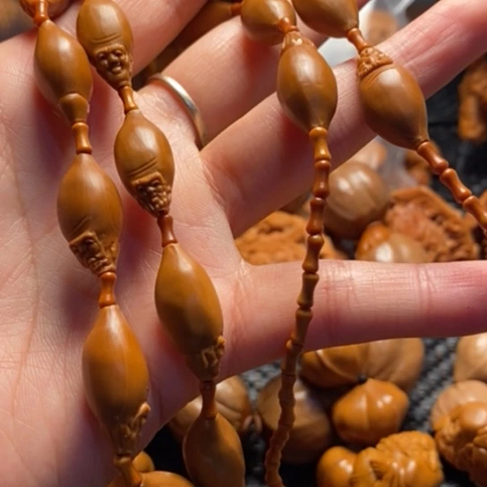 橄榄核吊坠十八罗汉