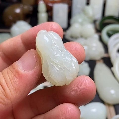 和田玉未镶嵌吊坠(不含链)才*