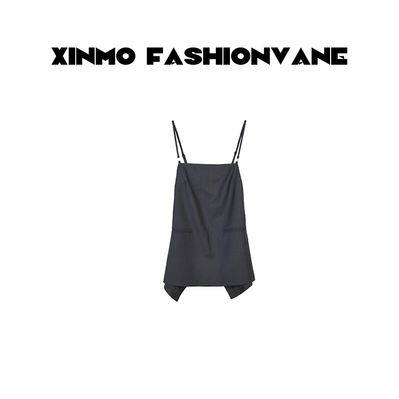 【XINMO】显瘦后绑带纽扣设计竖条纹理小众吊带连衣裙女C07240503