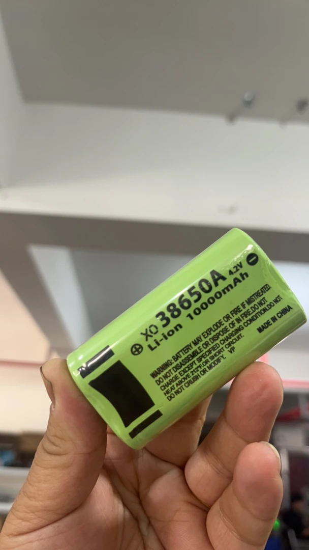 38650A绿色三角形电池