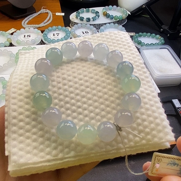 定制翡翠未镶嵌翡翠卡12