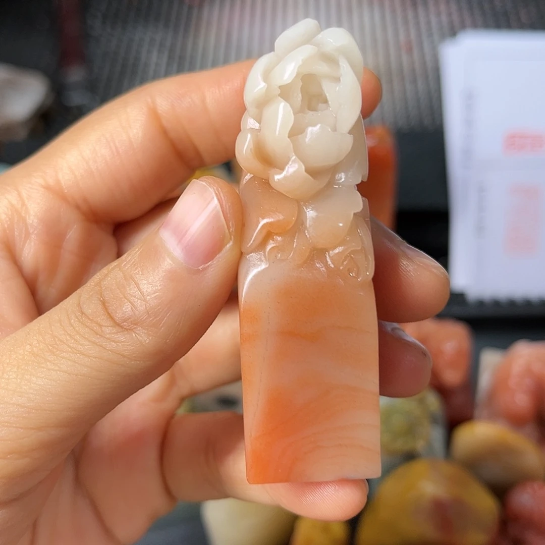 寿山石印石这种现象很容易出现