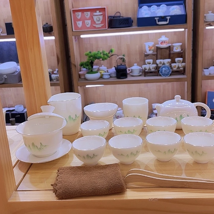 绿水青山羊脂玉套装