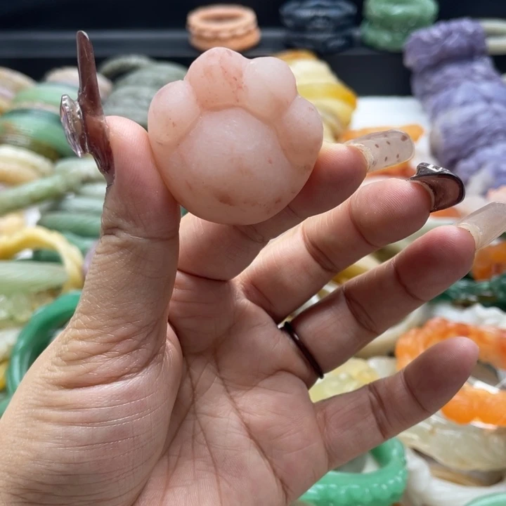 石英岩玉未镶嵌手镯