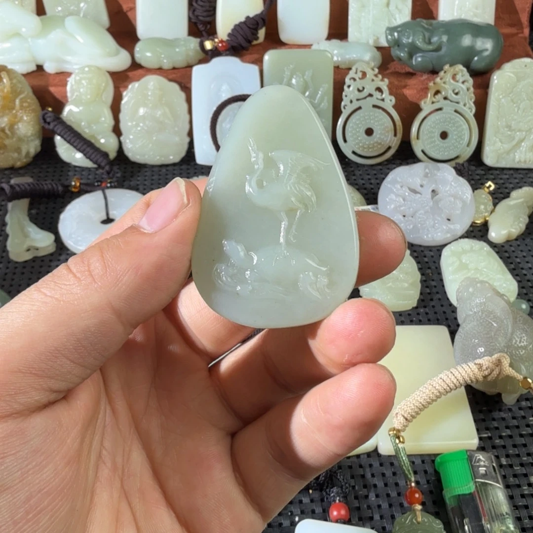 和田玉未镶嵌颈饰