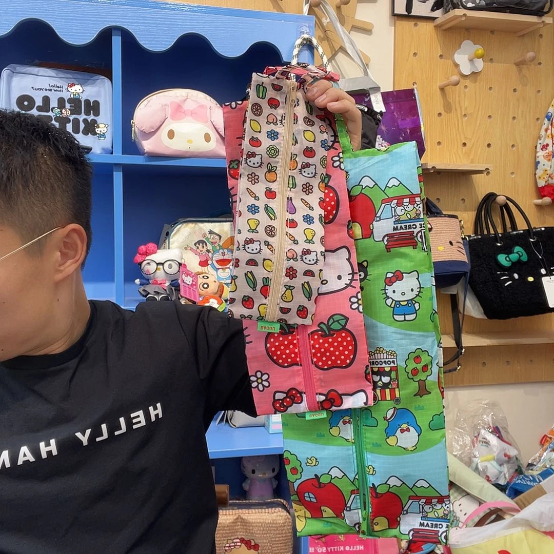PU化妆包等产品和产品