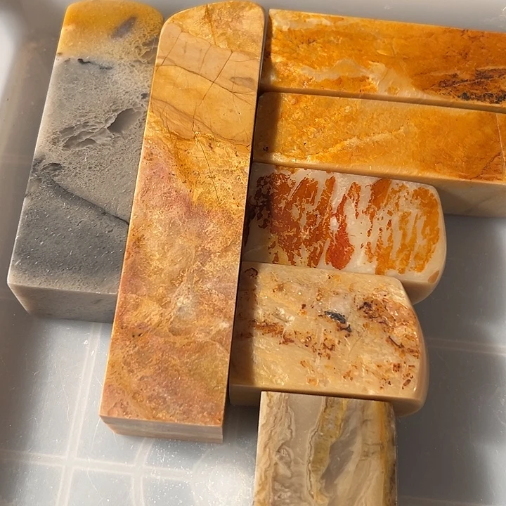 张***尧印石昌化石昌化石印石带皮章