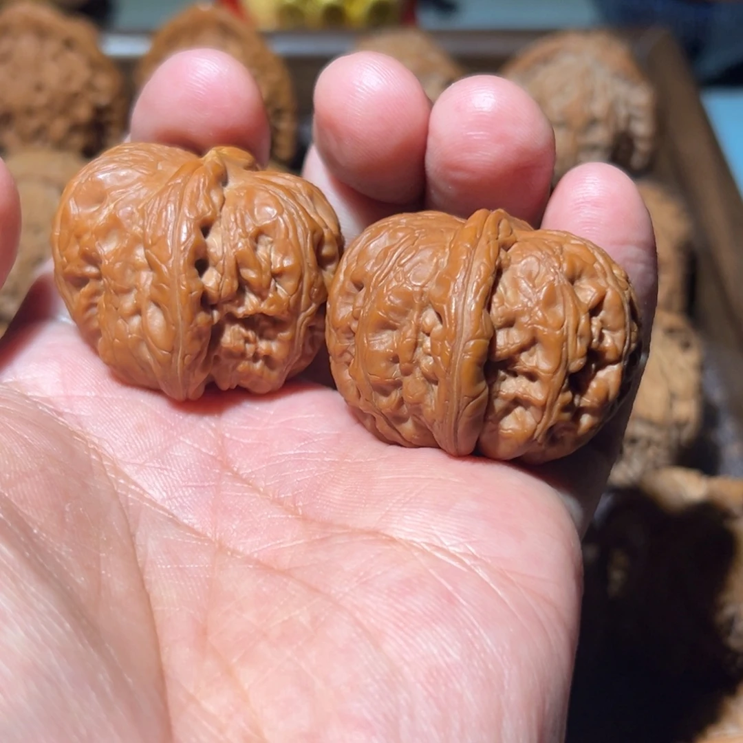 听***禅瑞麟文玩核桃元宝